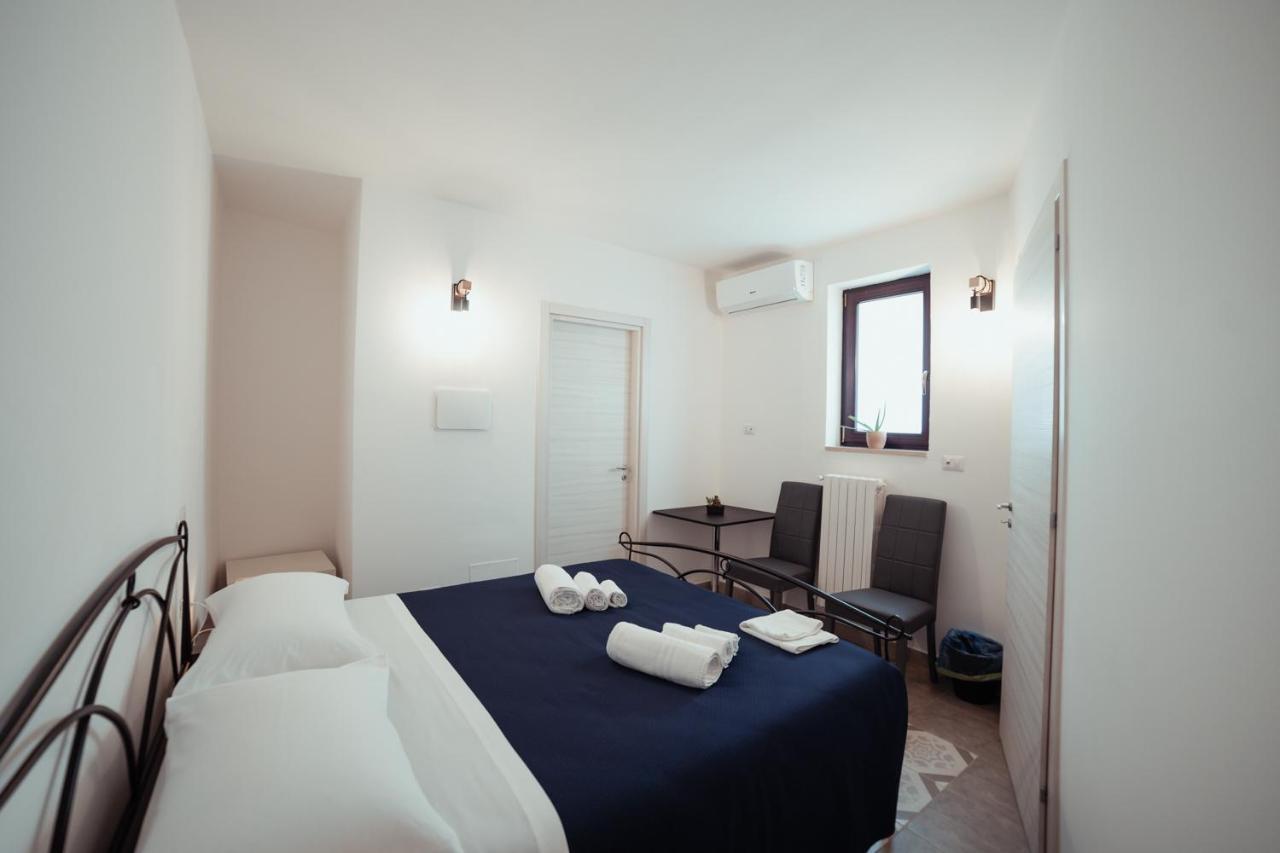 Villino Tortorelli Gasthof Matera